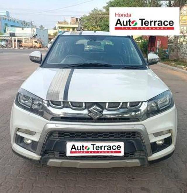 https://images10.gaadi.com/usedcar_image/4533834/original/daad0abf4666c4026156f2490e85e070.jpeg?imwidth=6400