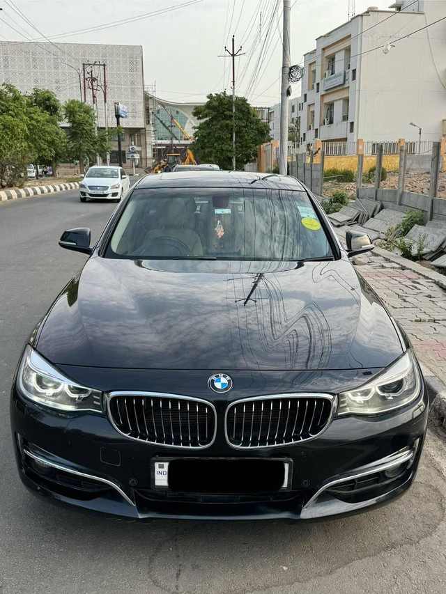Second-hand 2014 BMW 3 Series 320d GT Luxury Line for sale in Lucknow-3