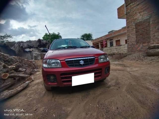 https://images10.gaadi.com/usedcar_image/4533901/original/processed_32e7fad0-aea7-427e-a7bb-b89f9e99bed3.jpg?imwidth=6402