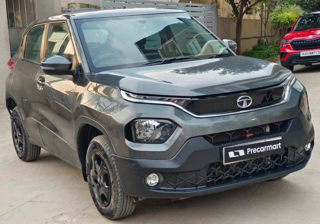 https://images10.gaadi.com/usedcar_image/4533902/original/processed_176e3d2cb48aecff9ab7973e7305810a.jpg?imwidth=6400