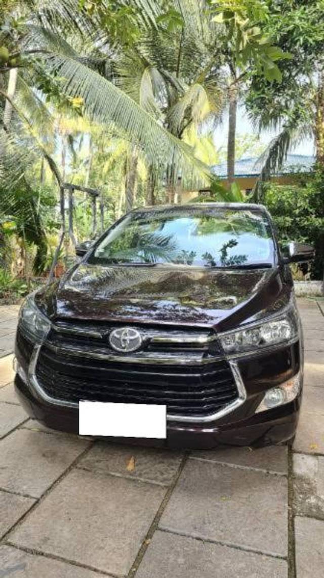 https://images10.gaadi.com/usedcar_image/4533904/original/processed_0a6307f9-6dae-40aa-98a3-aca76f199c83.jpg?imwidth=6400