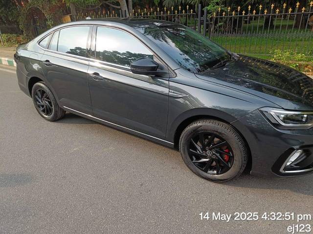 https://images10.gaadi.com/usedcar_image/4533913/original/processed_46b7cf8ecf2ec3ed3078b3a679445640.jpg?imwidth=6401