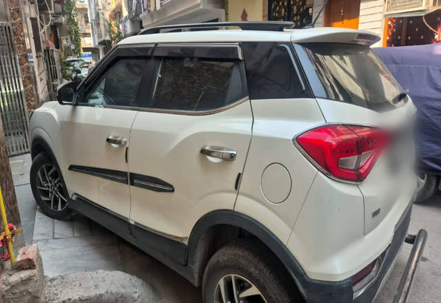 https://images10.gaadi.com/usedcar_image/4533940/original/bda30be9-b05a-4be6-ba8c-ea9bfa488e94.?imwidth=6400