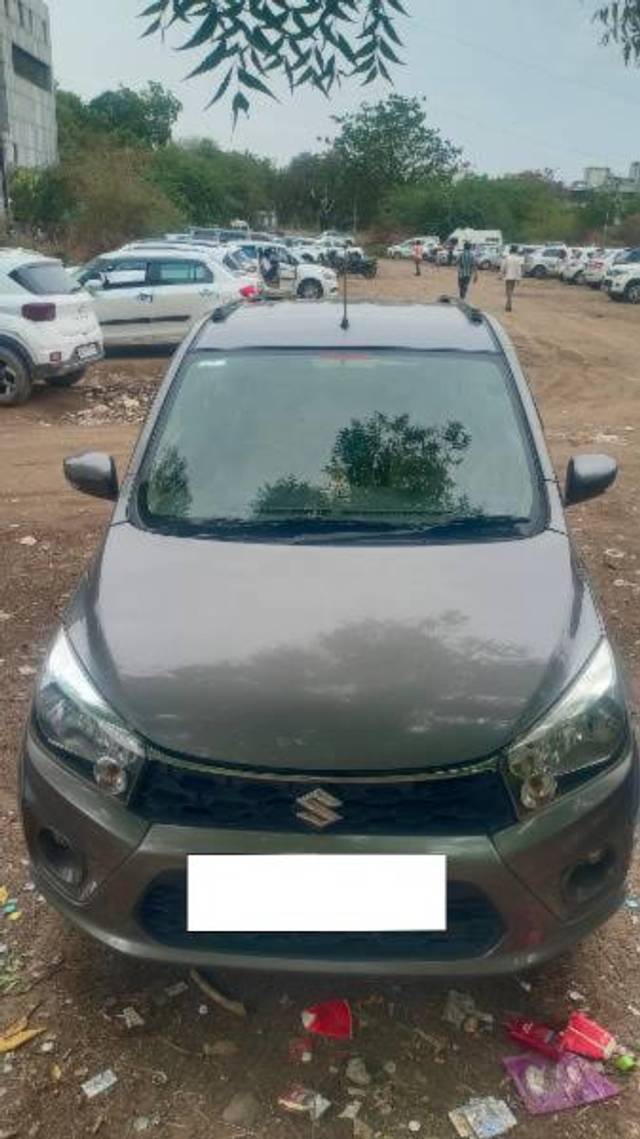 https://images10.gaadi.com/usedcar_image/4533968/original/processed_862517eb-2ee1-4aa5-934d-e3b0229019b5.jpg?imwidth=6400