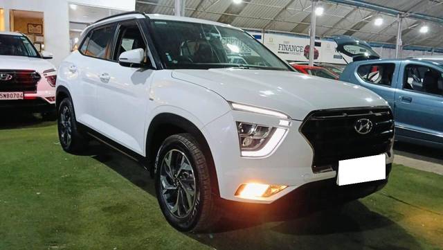 https://images10.gaadi.com/usedcar_image/4533974/original/processed_8f81ee9444aba4201be70047cc45fc97.jpg?imwidth=6400