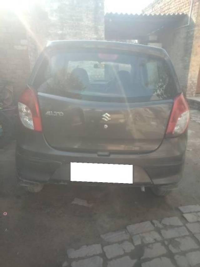 https://images10.gaadi.com/usedcar_image/4533991/original/processed_71d782ff-3eb6-49e0-a49a-a89ad4e11f62.jpg?imwidth=6401