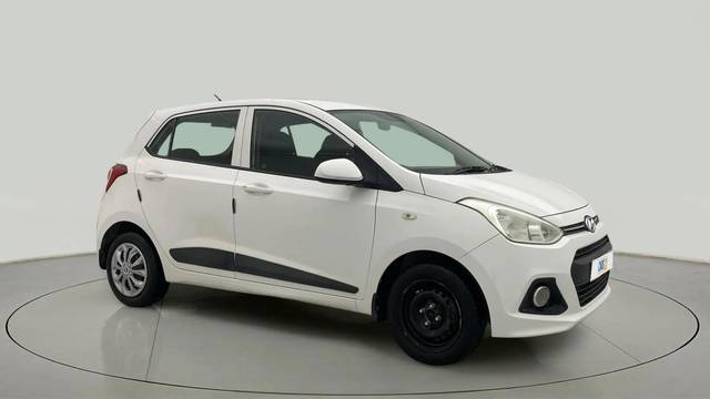 https://images10.gaadi.com/usedcar_image/4534056/original/7a3657e9d79c8e0c3b30c46731af1d12.jpg?imwidth=6400