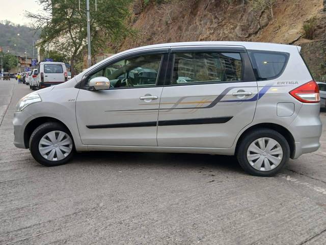 https://images10.gaadi.com/usedcar_image/4534062/original/processed_b83c651aa4f62d7d09c04b927d08b267.jpg?imwidth=6402
