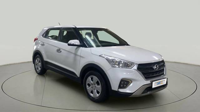 https://images10.gaadi.com/usedcar_image/4534098/original/2f4f6f8a69fb410162ba40425e0493ff.jpg?imwidth=6400