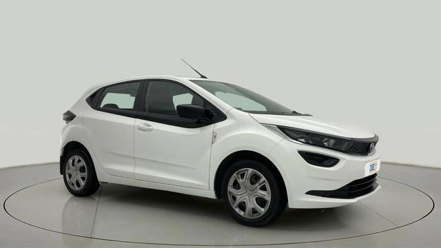 https://images10.gaadi.com/usedcar_image/4534099/original/829e68cff8ff2a72d10ebe229f9afda3.jpg?imwidth=6400