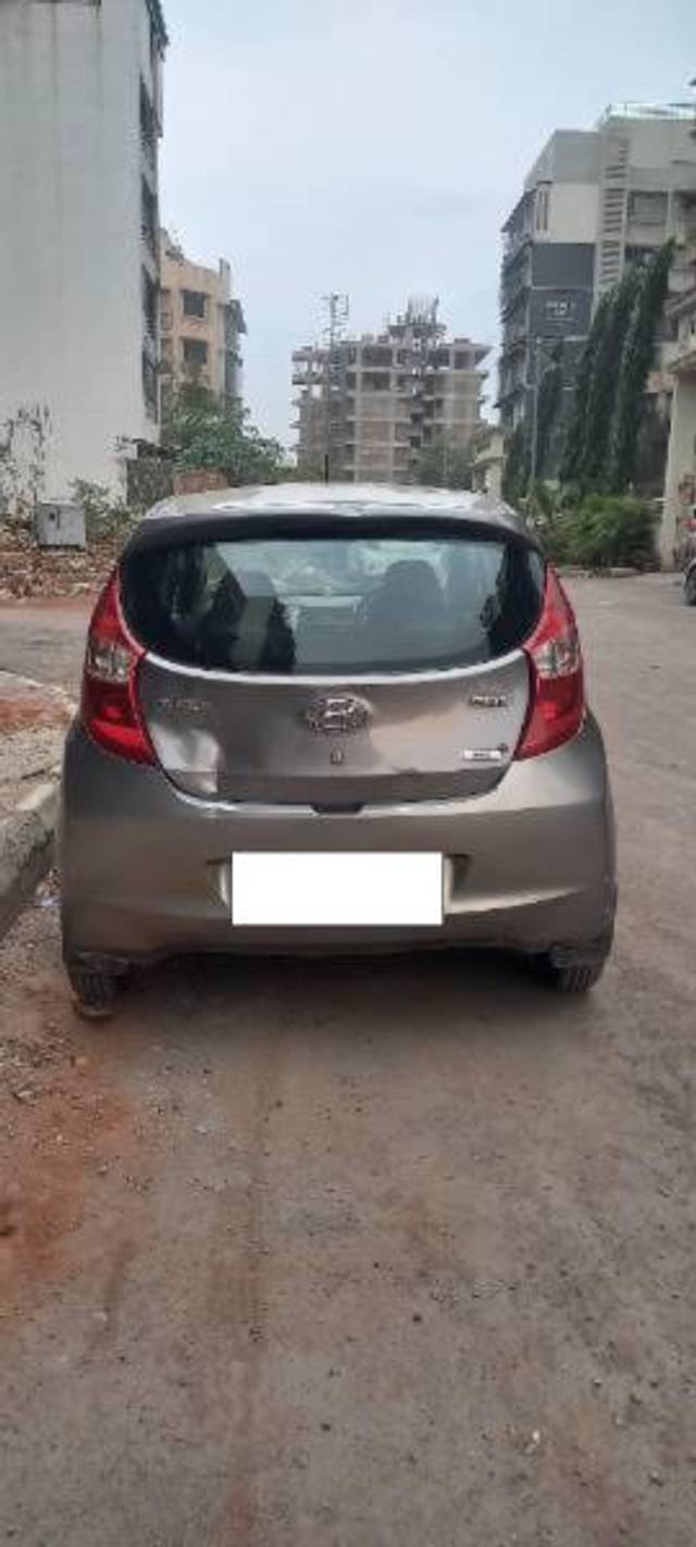 https://images10.gaadi.com/usedcar_image/4534123/original/processed_84553b04-fc74-46bf-b68b-3ae988ff14f3.jpg?imwidth=6401
