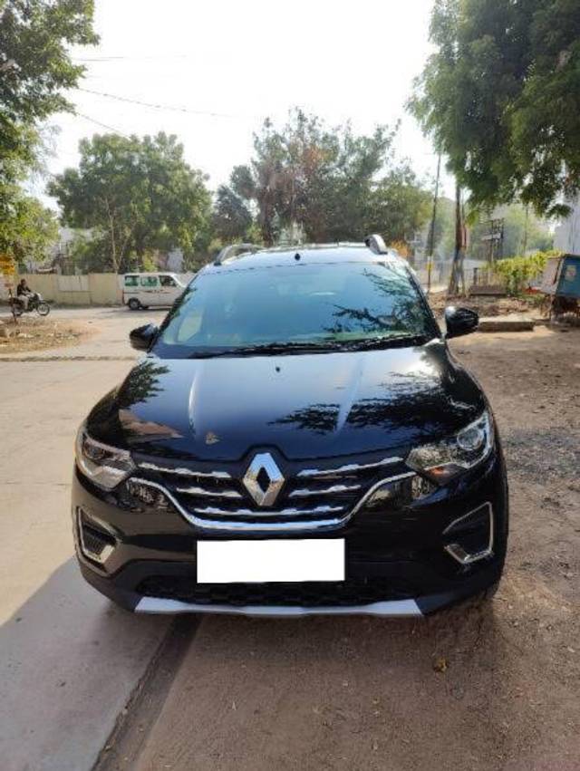 https://images10.gaadi.com/usedcar_image/4534128/original/processed_4d98bba7-354d-4d79-9da8-e93cb72f6720.jpg?imwidth=6400