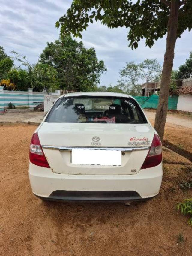 https://images10.gaadi.com/usedcar_image/4534189/original/processed_b6110530-ff6d-47f8-874b-69d049319564.jpg?imwidth=6401