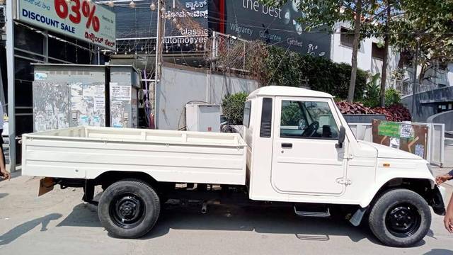 https://images10.gaadi.com/usedcar_image/4534192/original/processed_168a4de67abab7de57978ecc625f9e8a.jpg?imwidth=6401