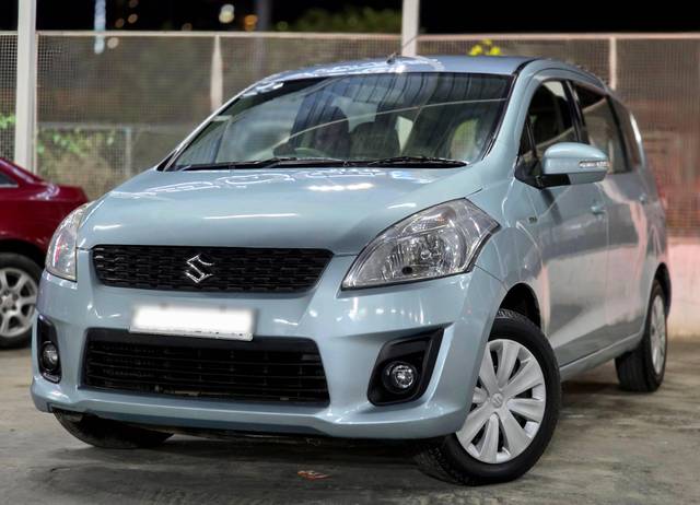 https://images10.gaadi.com/usedcar_image/4534205/original/processed_1794b3dfe9da04e2437b25ba928cd80a.jpg?imwidth=6401