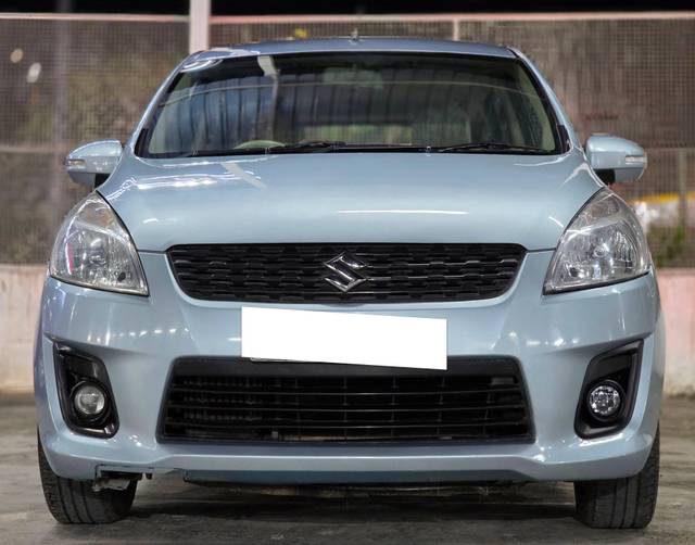 https://images10.gaadi.com/usedcar_image/4534205/original/processed_9483a013a23c4c91a4acf26490c05e6b.jpg?imwidth=6402