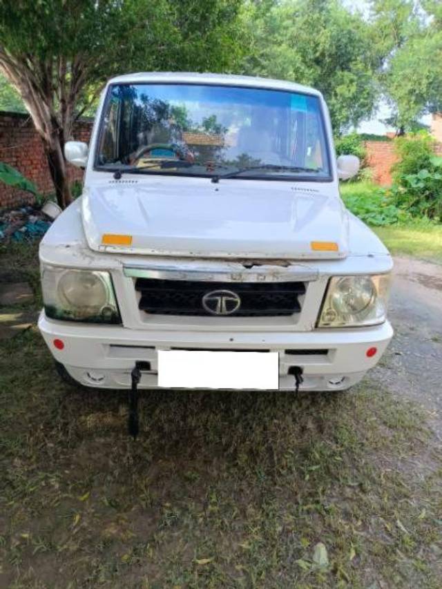 https://images10.gaadi.com/usedcar_image/4534242/original/processed_a17616d1-dcde-4aeb-8d2a-38772ad1ff0d.jpg?imwidth=6400