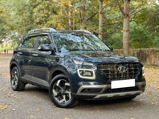 https://images10.gaadi.com/usedcar_image/4534267/original/processed_6570dcd4c3ac64b227e9179b498e7026.jpg?imwidth=6400