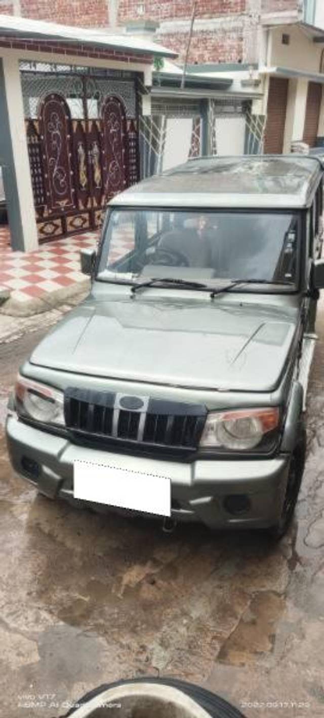https://images10.gaadi.com/usedcar_image/4534270/original/processed_80c13ea0-736a-4dbc-83d9-b69f682be786.jpg?imwidth=6400