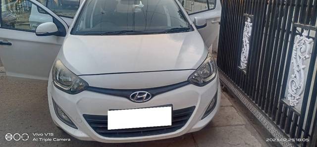 https://images10.gaadi.com/usedcar_image/4534288/original/processed_3bc3a745-c48d-4123-8fe9-153888fb6dfa.jpg?imwidth=6402