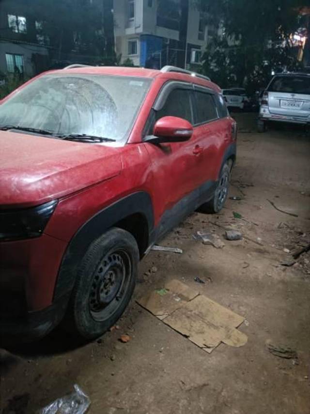 https://images10.gaadi.com/usedcar_image/4534299/original/processed_2ef30323-193c-4603-95c1-07c0f79eb343.jpg?imwidth=6402