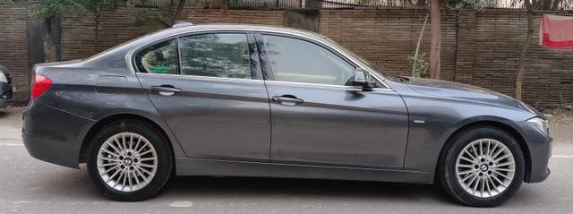 https://images10.gaadi.com/usedcar_image/4534300/original/69bf254fab5724ca526769c8c87759b3.jpg?imwidth=6401
