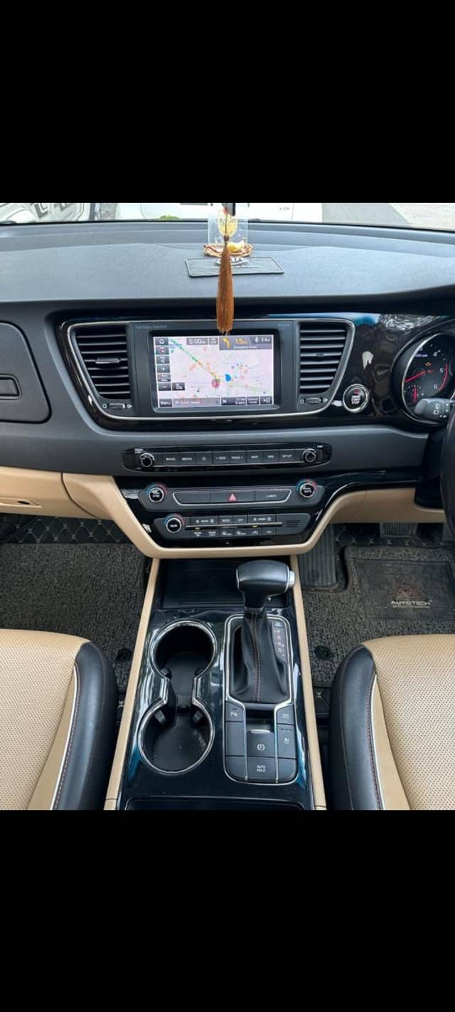 https://images10.gaadi.com/usedcar_image/4534302/original/8cfe189f9334aef4908b77ce44d45059.jpeg?imwidth=6402