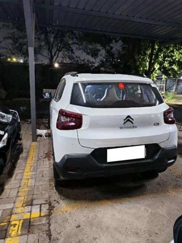 https://images10.gaadi.com/usedcar_image/4534304/original/processed_27422074-2b8e-4026-8712-c7c228c90608.jpg?imwidth=6402