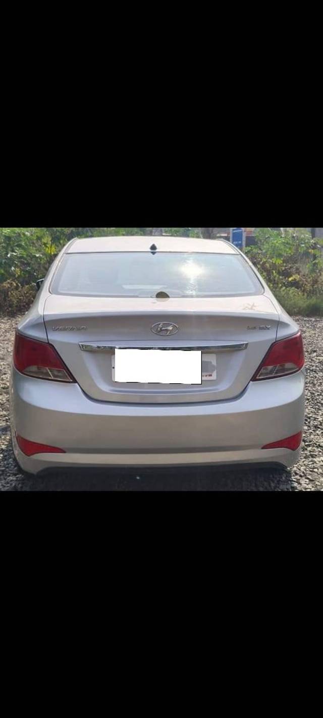 https://images10.gaadi.com/usedcar_image/4534307/original/processed_d67e59d14ff937a244767d328b21b33b.jpeg?imwidth=6400