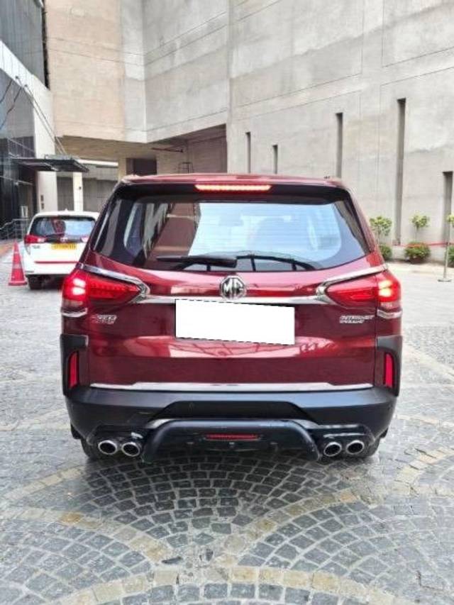 https://images10.gaadi.com/usedcar_image/4534334/original/processed_8495c8e5-dbc4-40e1-bb26-b107626a4021.jpeg?imwidth=6402