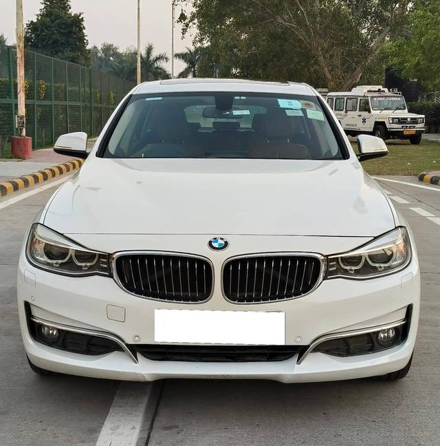 https://images10.gaadi.com/usedcar_image/4534335/original/processed_161cf9699ab95bcd687418dd099be3f9.jpg?imwidth=6400
