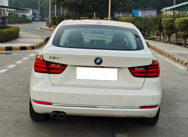 https://images10.gaadi.com/usedcar_image/4534335/original/processed_647d20432fbff312a40d65b0ec41a7d6.jpg?imwidth=6401