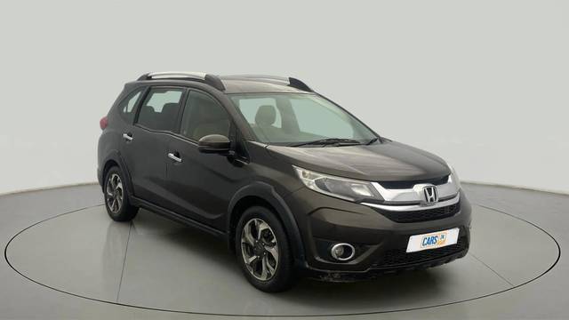 https://images10.gaadi.com/usedcar_image/4534344/original/555c9bebe013a9830568ef69dfbc37ce.jpg?imwidth=6400