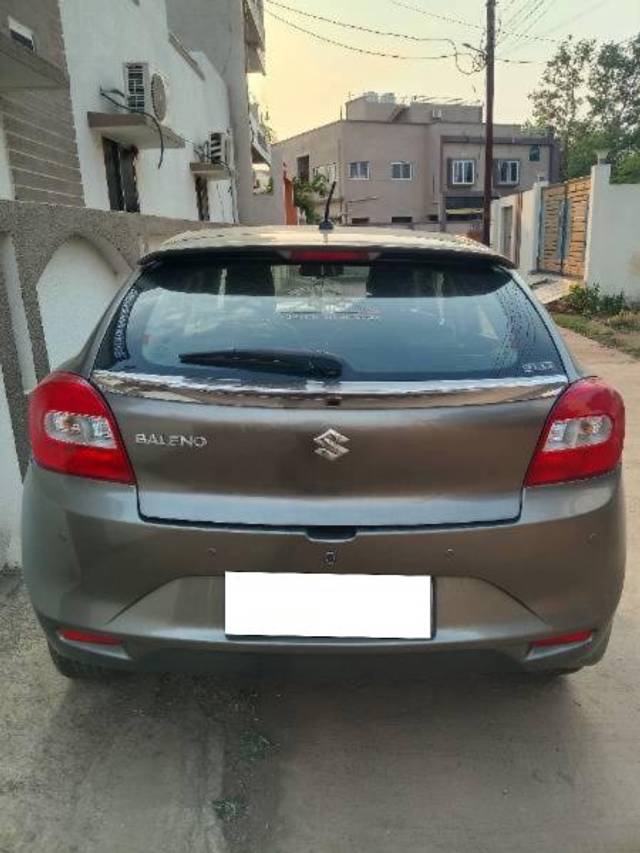 https://images10.gaadi.com/usedcar_image/4534420/original/processed_0c41adcc-1946-42ab-bd2a-f34c494d2ed8.jpg?imwidth=6400