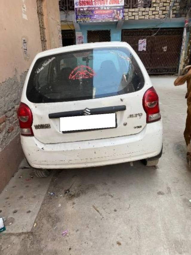 https://images10.gaadi.com/usedcar_image/4534428/original/processed_b6f0125e-07ef-4bc1-8f78-e951ca7fb707.jpeg?imwidth=6402