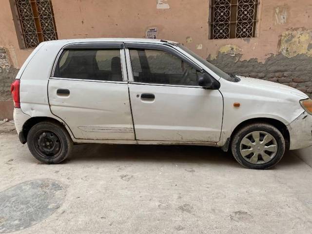 https://images10.gaadi.com/usedcar_image/4534428/original/processed_c2eb48b9-49ce-4f8f-900b-1d404b44d153.jpeg?imwidth=6401