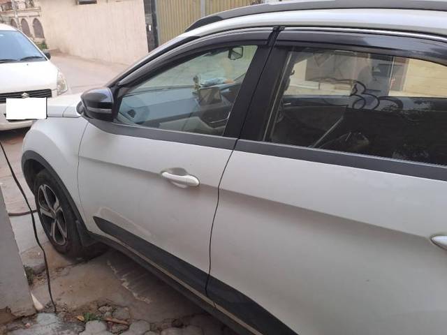 https://images10.gaadi.com/usedcar_image/4534429/original/processed_69ac8903-4fe2-42d8-8ba9-07468e109c15.jpg?imwidth=6402