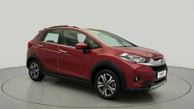 https://images10.gaadi.com/usedcar_image/4534437/original/1ab2b8cc9256f268867faf9a7a13c65c.jpg?imwidth=6400