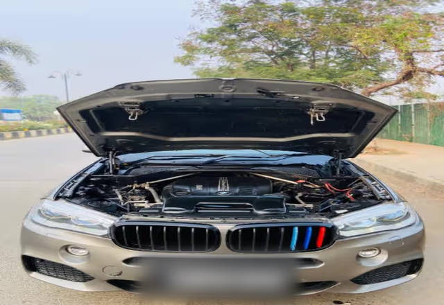 https://images10.gaadi.com/usedcar_image/4534452/original/1c4f2521-dc96-43a2-8a3b-0e48cf7931f3.?imwidth=6401