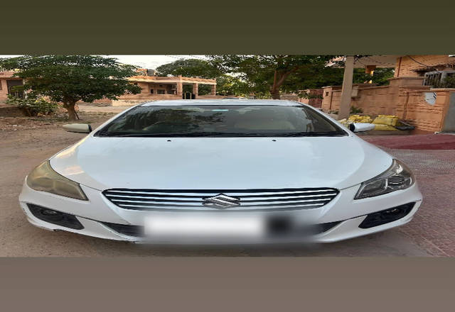 https://images10.gaadi.com/usedcar_image/4534456/original/24338b1c-ff01-4fc1-b138-915920a8c880.?imwidth=6400