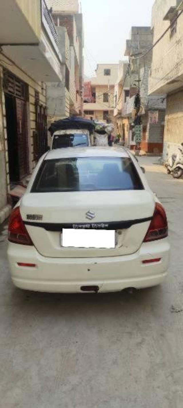 https://images10.gaadi.com/usedcar_image/4534472/original/processed_00c198a9-4244-4024-a955-4cca3afd1456.jpg?imwidth=6401