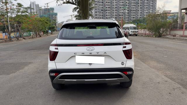 https://images10.gaadi.com/usedcar_image/4534513/original/processed_185ea3809cae763f83b32114bac2df55.jpg?imwidth=6402
