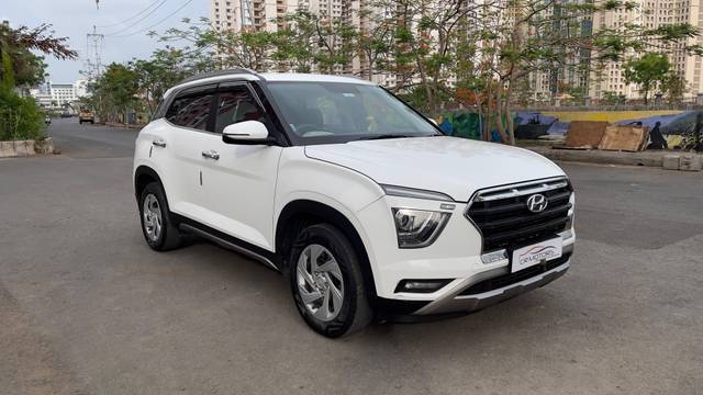 https://images10.gaadi.com/usedcar_image/4534513/original/processed_86c778a2e48bdc7e8c6d1852b4d7f329.jpg?imwidth=6400