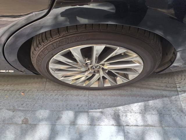 https://images10.gaadi.com/usedcar_image/4534538/original/ca55ed52e13aed49031a198ae5ea41a0.jpg?imwidth=6402