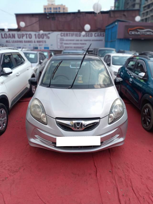 https://images10.gaadi.com/usedcar_image/4534554/original/processed_61d343569cd83a1ae2b02b02fb0ded5f.jpg?imwidth=6400