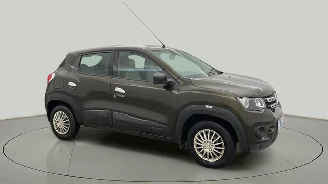 https://images10.gaadi.com/usedcar_image/4534565/original/0ef393abe871b4b9cf383c94e75a6086.jpg?imwidth=6400