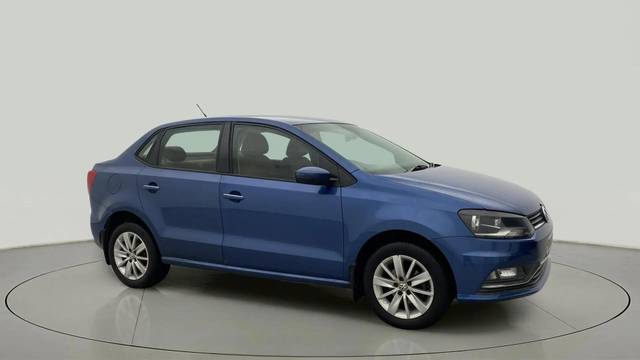 https://images10.gaadi.com/usedcar_image/4534568/original/49b7e54f0fbdaebfd570df874a625745.jpg?imwidth=6400