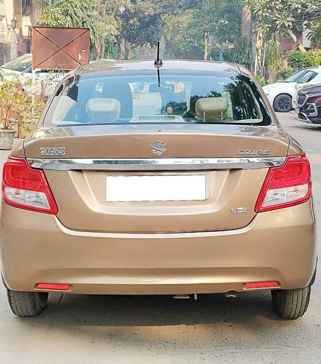 https://images10.gaadi.com/usedcar_image/4534614/original/processed_69c3fb7832e8ce400689be801eb3fb88.jpg?imwidth=6401
