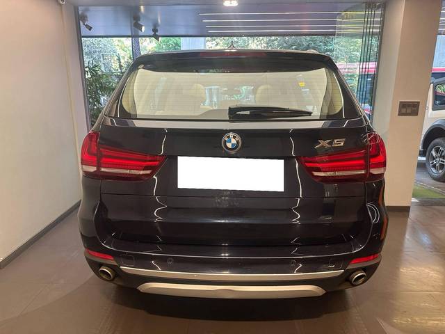 https://images10.gaadi.com/usedcar_image/4534630/original/processed_3c942df8a3c1127d650d70ecb79c0f88.jpeg?imwidth=6402