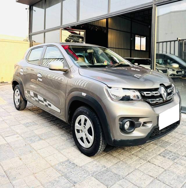 https://images10.gaadi.com/usedcar_image/4534694/original/processed_2219e03b5b61400ff170a584e71c5257.jpg?imwidth=6400